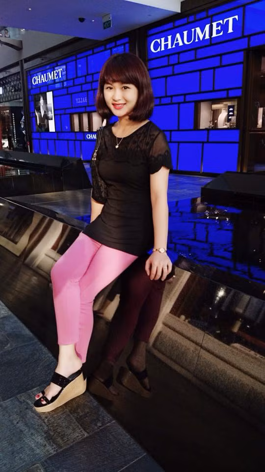 Do có ngoại hình trẻ hơn tuổi thật một cách quá mức, nên chị Quỳnh Tâm luôn chịu khó mặc những bộ đồ già dặn để khiến bản thân nhìn "đỡ trẻ", tránh việc mọi người hiểu lầm quá nhiều, dẫn đến một vài sự cố, ảnh hưởng đến cuộc sống, công việc.