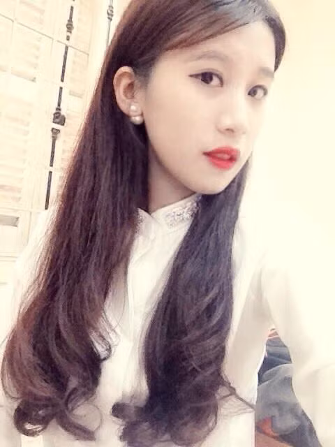 Để có thể chạm được ước mơ này cũng như duy trì những công việc hiện tại, niềm đam mê về ảnh... cô gái đến từ Bắc Giang từng rất vất vả để điều chỉnh thời gian của mình.