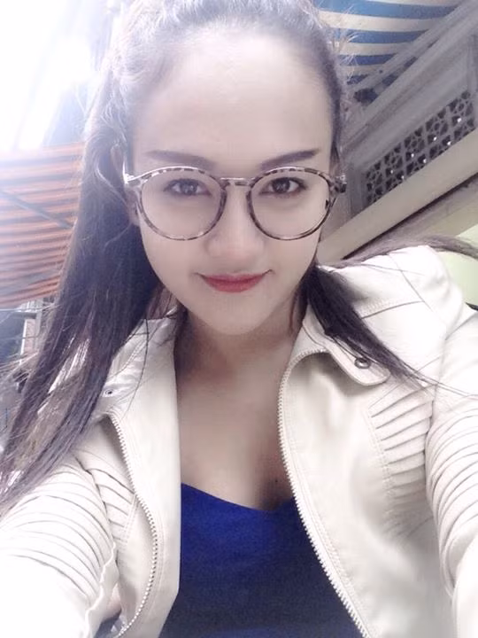 Dù làm công việc được cho là "hy sinh vì nghệ thuật" nhưng Tường Vy cũng phải nhận rất nhiều những bình luận, ý kiến chê bai theo kiểu kỳ thị, áp đặt quá mức.