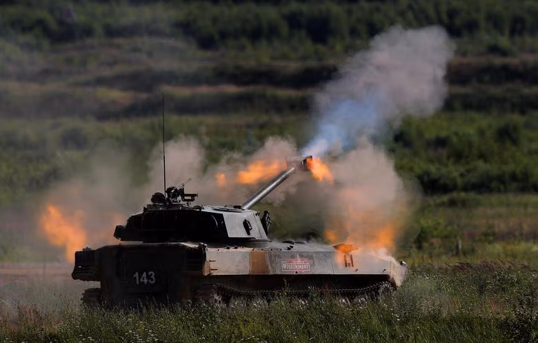 Pháo tự hành 2S34 Khosta phô diễn năng lực trên thao trường.