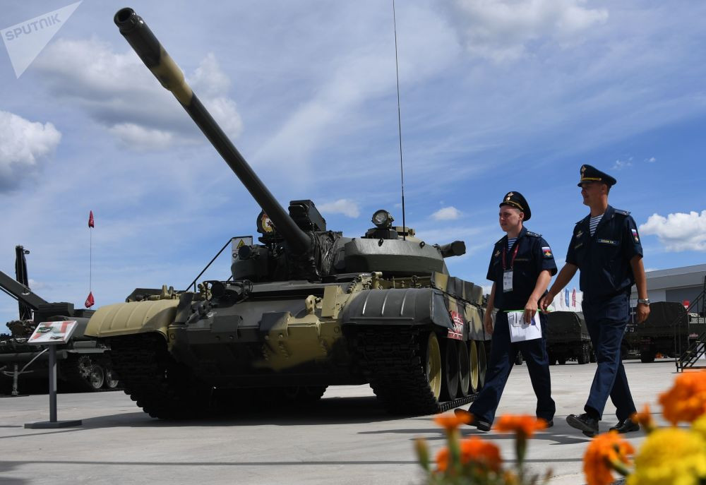 Xe tăng hạng trung T-55AM tại Diễn đàn Kỹ thuật-Quân sự Quốc tế "Army-2019" trong Trung tâm Hội nghị-Triển lãm "Patriot". Nguồn ảnh: Sputnik.