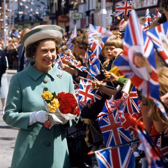 He lo thuc don sang, chanh cua Nu hoang Anh-Hinh-5