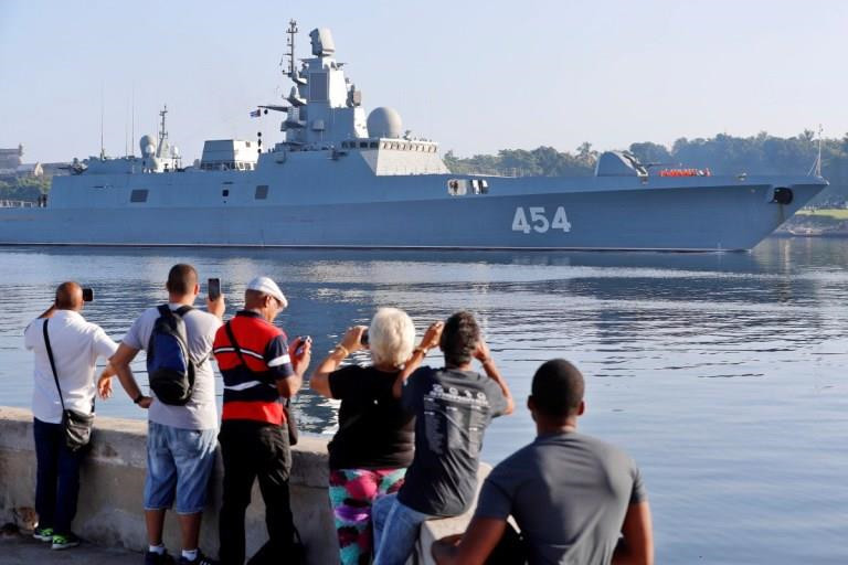 Việc chiến hạm hiện đại của Nga thăm Cuba có thể khiến Mỹ lo lắng. Động thái này khiến giới phân tích lo ngại về kịch bản cuộc Khủng hoảng tên lửa Cuba năm 1962 có thể lặp lại. Ảnh: Dailysunpost.