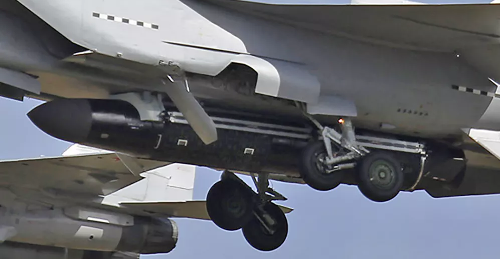 Tich hop Kinzhal, MiG-31 nhu “ho moc them canh”-Hinh-2