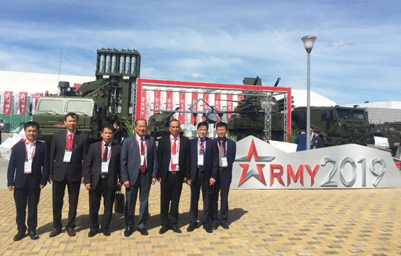 Viet Nam tham du Dien dan ky thuat quan su quoc te “Army-2019”
