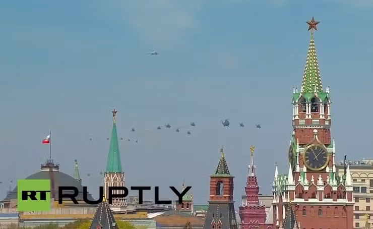 Toan canh le duyet binh lon nhat trong lich su nuoc Nga-Hinh-31