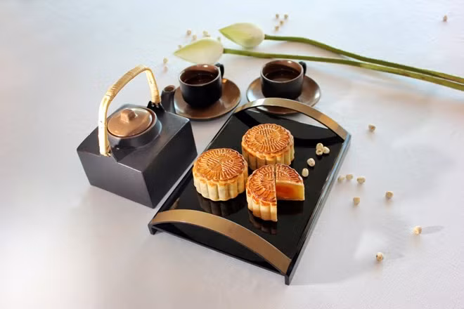 Soi gia banh Trung thu o 5 khach san dinh nhat Ha Noi-Hinh-6