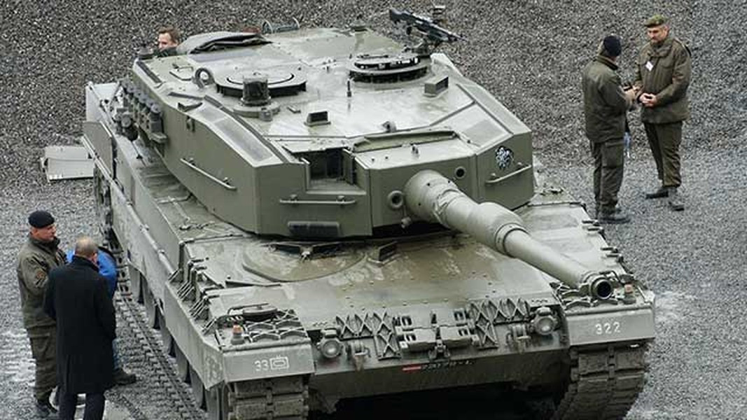 Xe tang T-72 