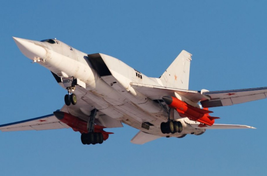 Động cơ của tên lửa Kh-32 có hiệu suất tốt, giúp tiết kiệm nhiên liệu và cung cấp công suất lớn hơn, cho phép nâng tầm bắn lên tới 1.000 km so với con số 600 km của Kh-22.