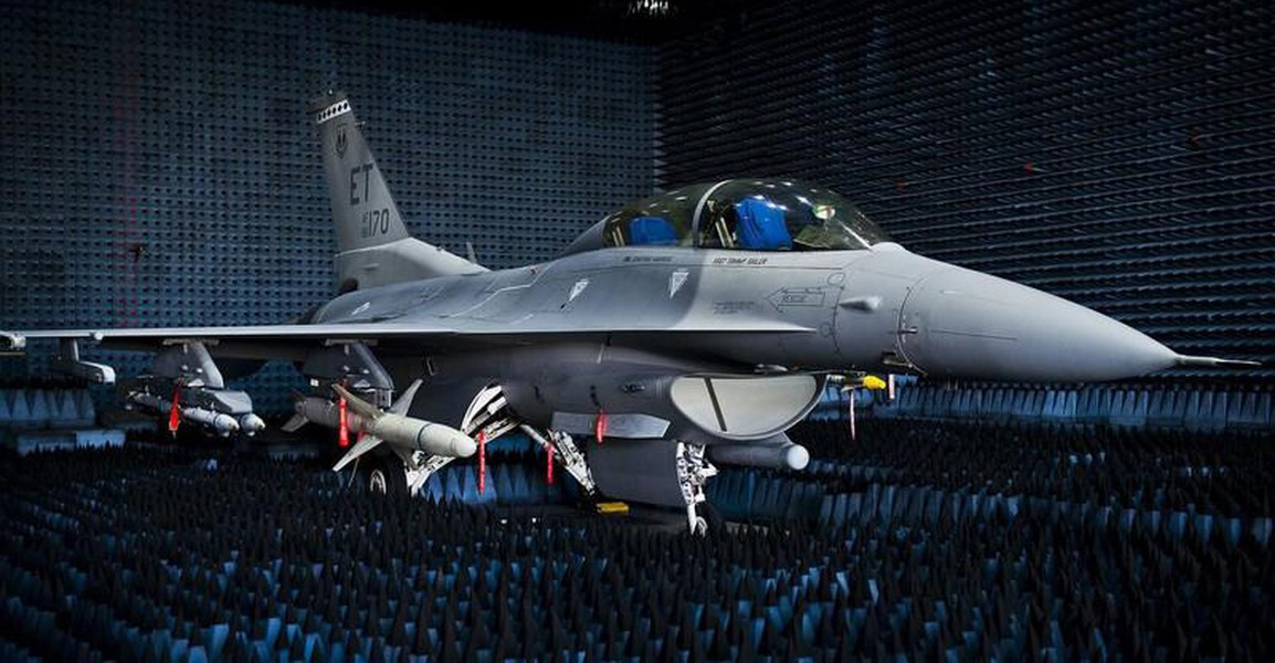 Tập đoàn Lockheed Martin đã quyết định phát triển và trang bị hệ thống radar tạo chùm nhanh (SABR) quét mảng pha điện tử chủ động (AESA) APG-83 tân tiến của tập đoàn Northrop Grumman cho các chiến đấu cơ F-16V.