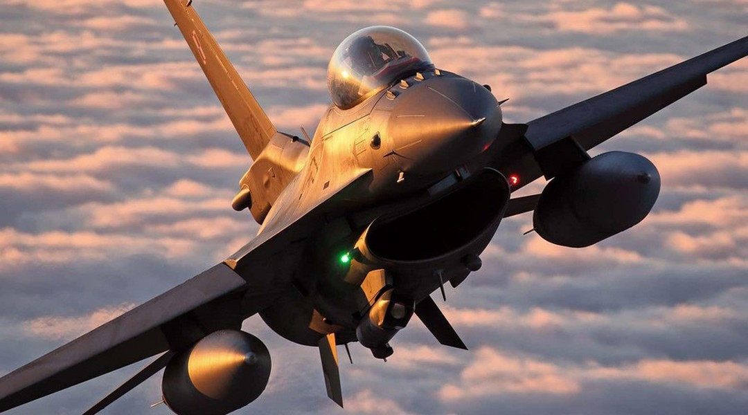 Dù Mỹ sẽ không mua thêm chiến đấu cơ F-16 để trang bị, nhưng nước này vẫn đang duy trì dây chuyền sản xuất loại máy bay này để bán cho đồng minh.