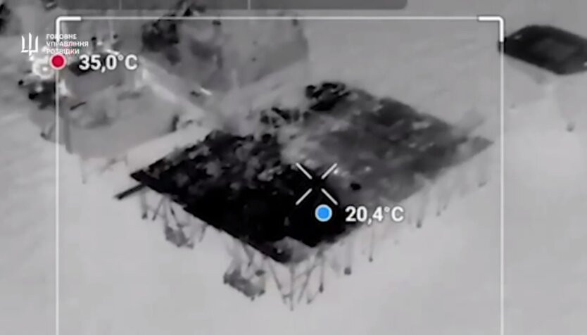 Hiện đã thấy trực thăng Mi-8 và Ka-27 từ Căn cứ không quân Kacha của Hạm đội Biển Đen Nga tham gia chiến dịch cứu hộ. Cuộc giải cứu bắt đầu từ nơi chiếc máy bay chiến đấu Su-30SM biến mất.