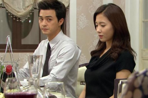 Ban trai “a oi” voi me, co gai soc nang doi chia tay