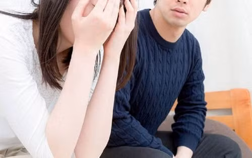 Me chong dem ban cho cung, con dau lam chuyen kinh thien dong dia