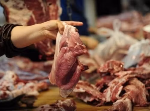 Bên cạnh đó, cổ lợn còn chứa tuyến giáp, cũng là nơi tiết ra hormone thyroxine.