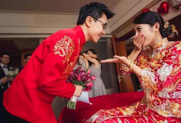 Chu re chet tham ngay sau dem tan hon vi phong tuc quai ac