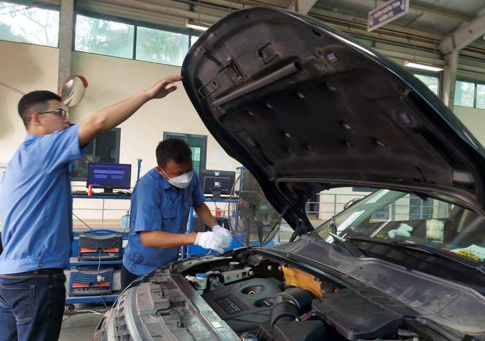 Chính thức miễn kiểm định lần đầu ô tô mới Chinh thuc mien kiem dinh lan dau o to moi