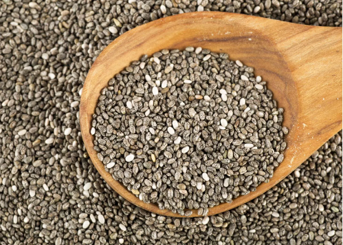 "Bạn có thể xay chúng cho vào sinh tố, sữa chua, hay thậm chí trộn vào món salad", chuyên gia gợi ý. Ảnh: EB. 