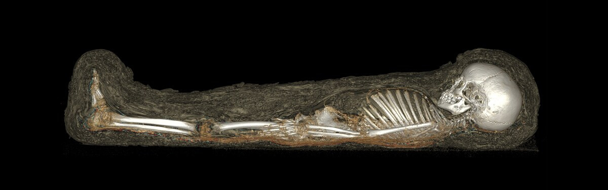 Các chuyên gia cho hay người xưa sử dụng sơn đỏ trong quá trình ướp xác lần thứ hai thể hiện quyền lực của người chết. Từ đây, họ suy đoán người chết có địa vị cao trong xã hội.