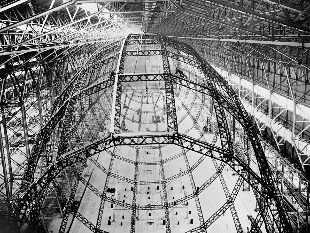 Theo các chuyên gia, ưu điểm chính của đội khí cầu do Liên Xô sở hữu là có thể chịu được hàng trăm viên đạn. Khi trúng đạn, khí cầu sẽ dần mất lực nâng và rơi xuống đất từ từ thay vì rơi nhanh xuống đất như các loại máy bay.