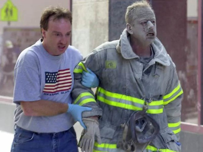 Ngoài ra, báo cáo cuối cùng của Ủy ban 11/9 của Mỹ công bố vào năm 2004 không chỉ ra Bayoumi có hành vi sai trái nào cho thấy nhân viên tình báo Arab Saudi cố ý hỗ trợ các phần tử khủng bố.