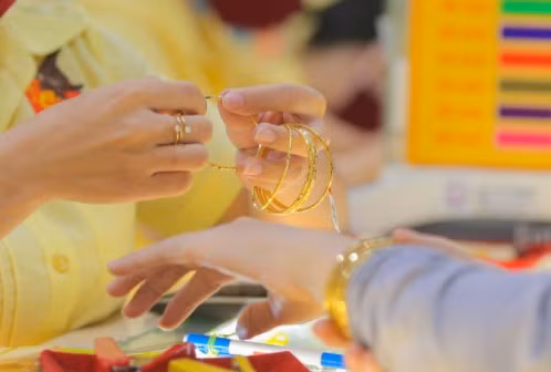 Giá vàng hôm nay 3-9: Giảm khi dòng tiền dồn vào chứng khoán Gia vang hom nay 3-9: Giam khi dong tien don vao chung khoan