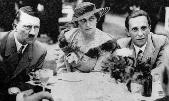 Dù đã có vợ con nhưng Goebbels vẫn là kẻ ham mê sắc dục khi có những quan hệ ngoài luồng với một số phụ nữ.