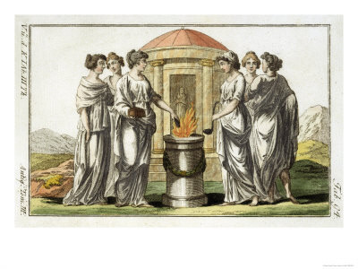 Nếu như ngọn lửa tắt thì đó là điềm báo cho thấy đại họa sắp giáng xuống. Vì thế, trong đền thờ Nữ thần Vesta luôn phải có các trinh nữ trông coi, túc trực để ngọn lửa thiêng cháy suốt ngày đêm.