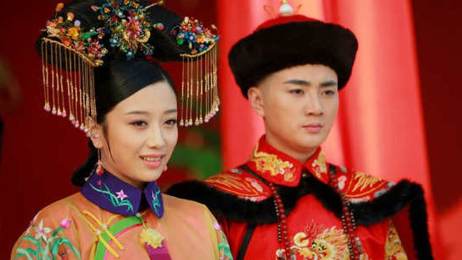 Hậu cung của Chu Hậu Chiếu có rất nhiều phi tần mỹ nữ. Không những vậy, ông hoàng này còn thỉnh thoảng xuất cung để tìm "niềm vui" mới lạ.