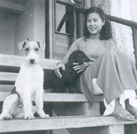 Quãng thời gian ở Buôn Mê Thuột (từ năm 1949 - 1953) là khoảng thời gian hạnh phúc nhất của bà Mộng Điệp và cựu hoàng Bảo Đại.