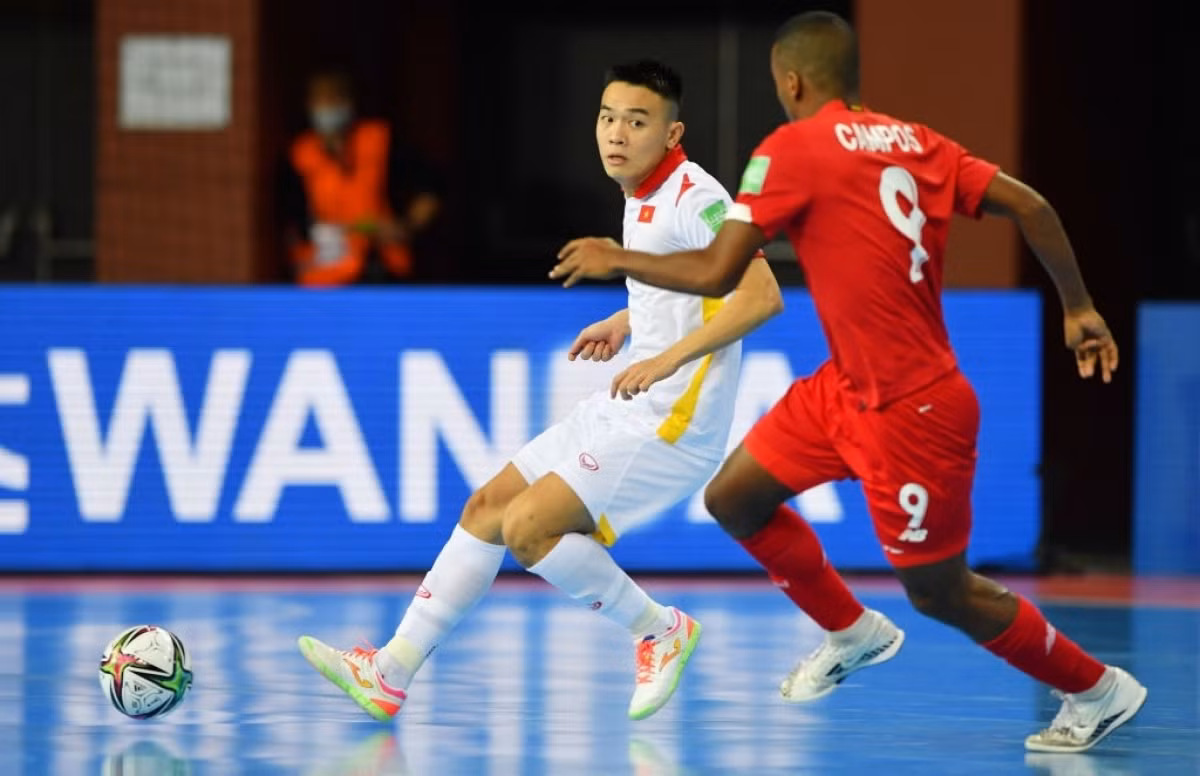 Đại diện Trung Mỹ dồn ép ĐT Futsal Việt Nam.