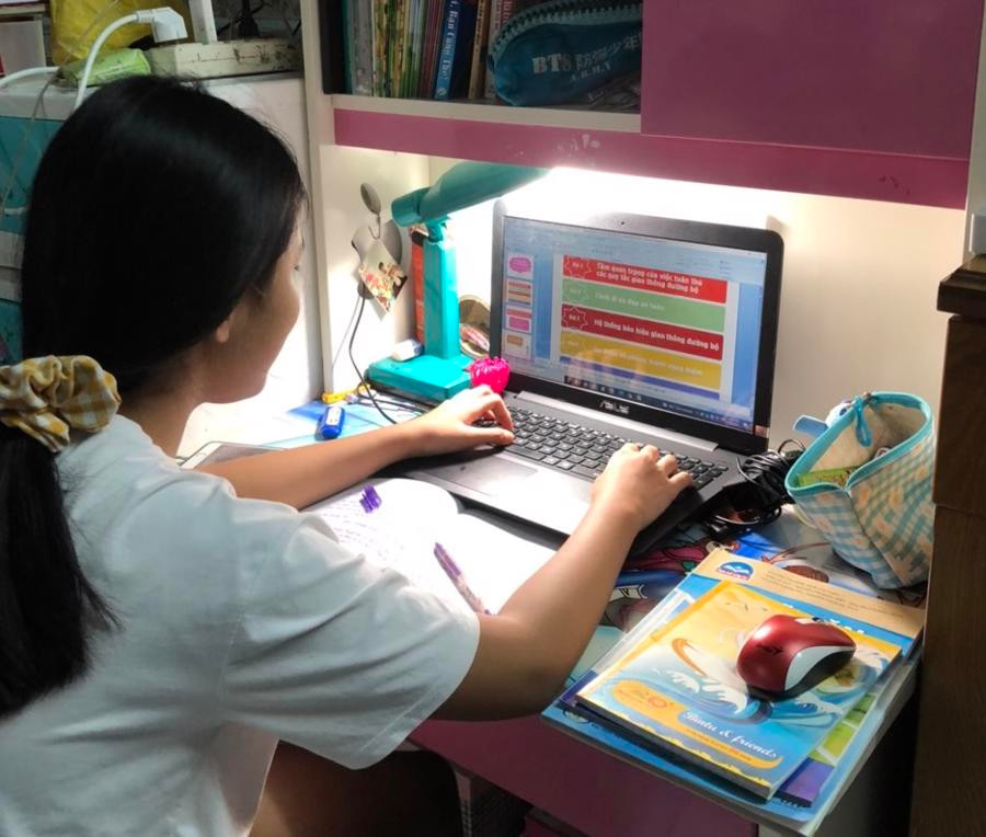 Cũng trong ngày 6/9, đại diện từ các nhà cung cấp dịch vụ Internet tại Việt Nam, tuyến cáp AAE-1 gặp sự cố với nhánh S1H, khiến 20% dung lượng kết nối Internet đi quốc tế bị ảnh hưởng. Ảnh: Lao động.