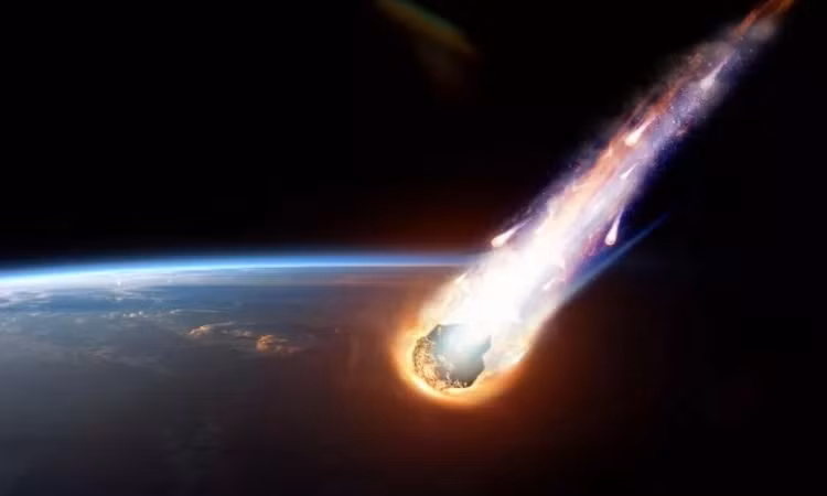 Trong số này, các chuyên gia đặc biệt chú ý đến tiểu hành tinh Apophis đang tăng tốc trên quỹ đạo hướng về Trái đất.