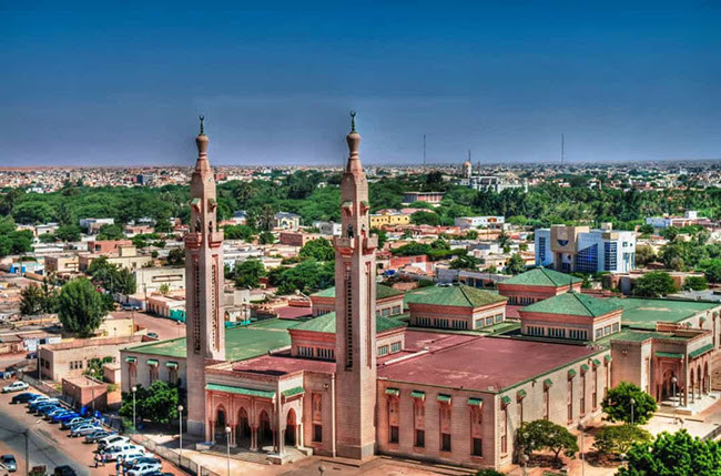 Mauritania: Bạn có biết chế độ nô lệ mới bị cấm ở đất nước này vào năm 2007? Và bất chấp luật pháp theo chỉ số Nô lệ Toàn cầu năm 2016, 43 nghìn người vẫn bị bắt làm nô lệ ở quốc gia châu Phi này.