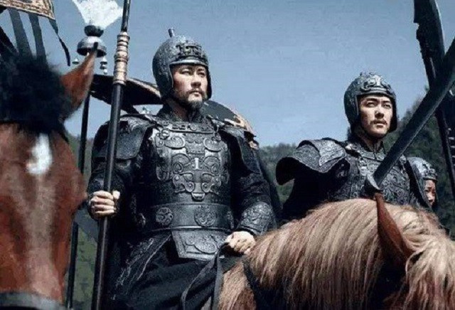 Chu Nhiên nổi tiếng với việc có công lớn trong việc đánh bại và tiêu diệt Quan Vũ. Thế nhưng, về sau, ông bị mãnh tướng Triệu Vân giết chết trong trận Di Lăng năm 222.