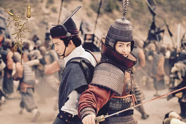 Với những ghi chép tìm thấy trong mộ cổ, các chuyên gia biết được sau khi Lục Tốn qua đời năm 245, Chu Nhiên tiếp quản chức vụ Đại đô đốc của nhà Đông Ngô. Bốn năm sau, danh tướng này qua đời vì bệnh tật.