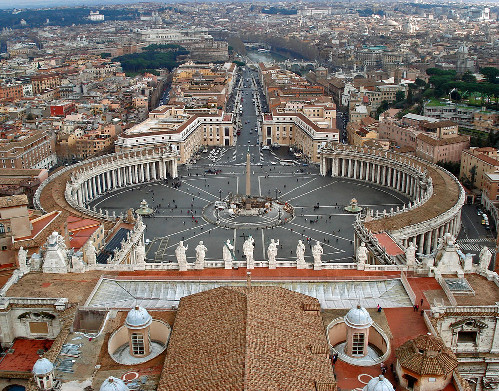 Theo số liệu năm 2019, quốc gia nhỏ nhất thế giới - Vatican là nơi sinh sống của khoảng 1.000 người.