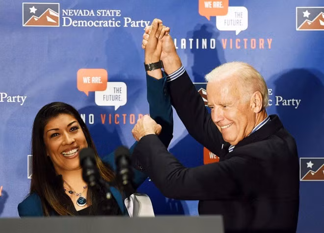 Pho Tong thong My bi to dung cham 