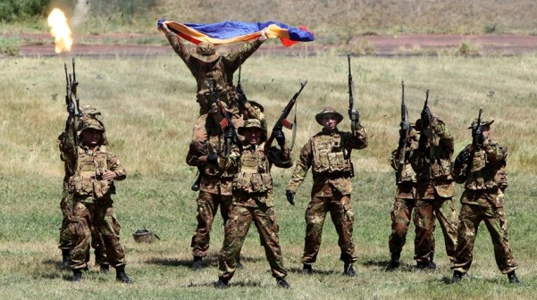 Hiện nay rõ ràng Nga cần lý do để can thiệp một cách hợp pháp, nhưng phía Azerbaijan cùng Thổ Nhĩ Kỳ vẫn rất khôn khéo ngăn không để điều này diễn ra, bởi vậy triển vọng Moskva đưa ra hỗ trợ trực tiếp như truyền thông nước này mong mỏi vẫn rất xa vời.