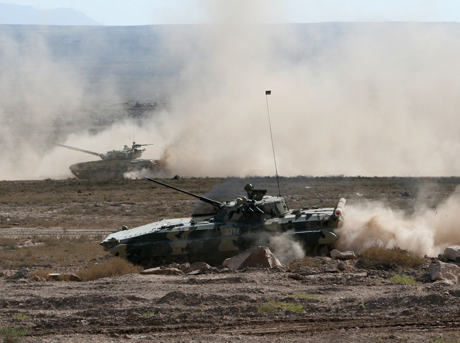 Diễn biến trên đã buộc Yerevan phải dồn lực lượng nhằm "đóng cửa" một số đoạn đường qua hành lang Lachin. Quân đội Armenia tuyên bố họ chỉ đối phó với các nhóm phá hoại của kẻ thù, khẳng định đã đẩy lui được đợt tấn công từ Azerbaijan.