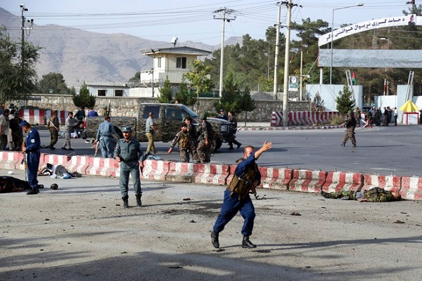 Tre so sinh thiet mang trong tan cong khung bo lien hoan o Afghanistan