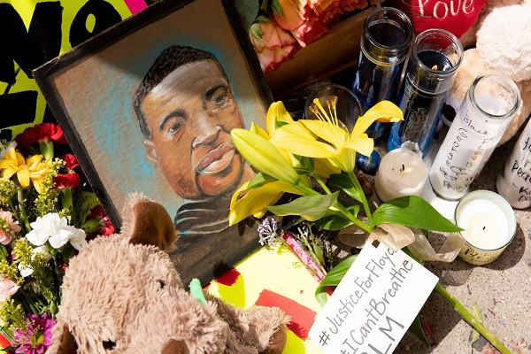 Bieu tinh, bao dong o My: Dieu bat ngo ve nan nhan George Floyd-Hinh-6