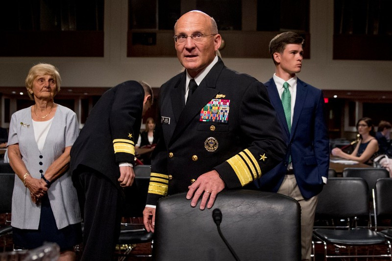 Pho Tong thong, Do doc Hai quan My tu cach ly vi COVID-19-Hinh-2