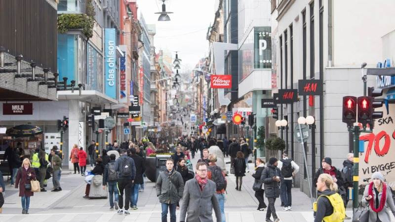 Nước này đứng thứ 11 thế giới về thu nhập bình quân đầu người. Ngoài ra, Thụy Điển cũng đạt thứ hạng cao trong nhiều bảng xếp hạng quốc tế, đặc biệt là về chất lượng cuộc sống, y tế, giáo dục, bảo vệ tự do dân sự, cạnh tranh kinh tế, bình đẳng, thịnh vượng và phát triển con người. Ảnh: EPA.