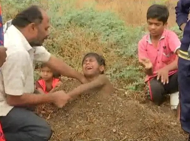 Ky quac ngoi lang chon song tre em luc nhat thuc de chua tat nguyen-Hinh-4