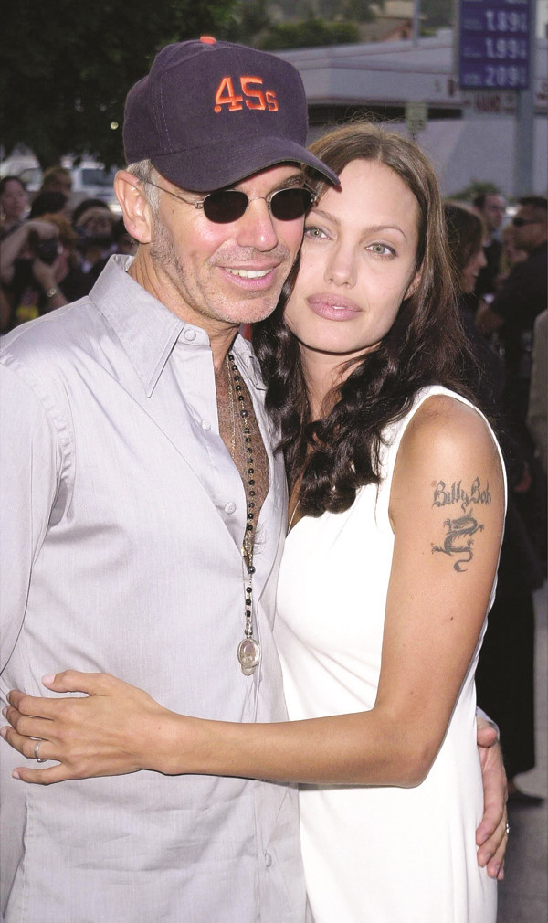 Giai ma nhung hinh xam cua Angelina Jolie-Hinh-4