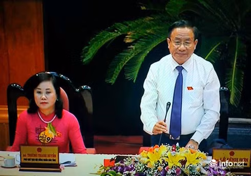 Chat van Giam doc So KHDT Ha Tinh, hoi truong nhieu phen “cuoi nghieng nga“-Hinh-4