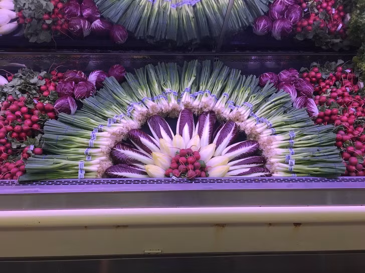 Màn sắp xếp thực phẩm cực sáng tạo và bắt mắt.