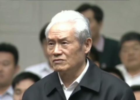 Với những cáo buộc trên, Chu Vĩnh Khang bị khai trừ khỏi đảng Cộng sản Trung Quốc.