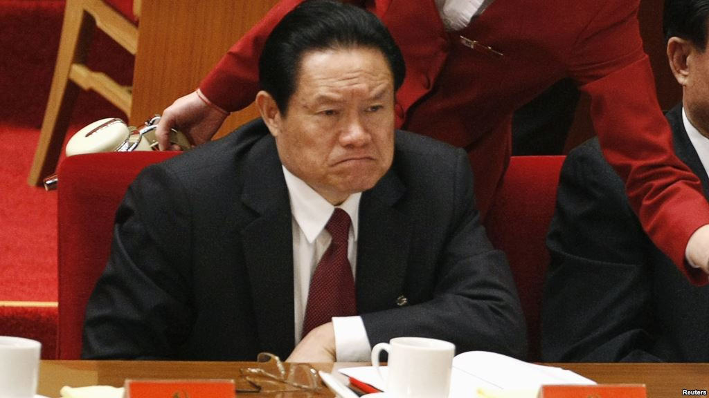 Chu Vĩnh Khang cũng bị tước quyền chính trị suốt đời và tịch thu tài sản cá nhân. Sau khi tòa tuyên án, cựu Bộ trưởng Công an Trung Quốc tuyên bố sẽ không kháng cáo.